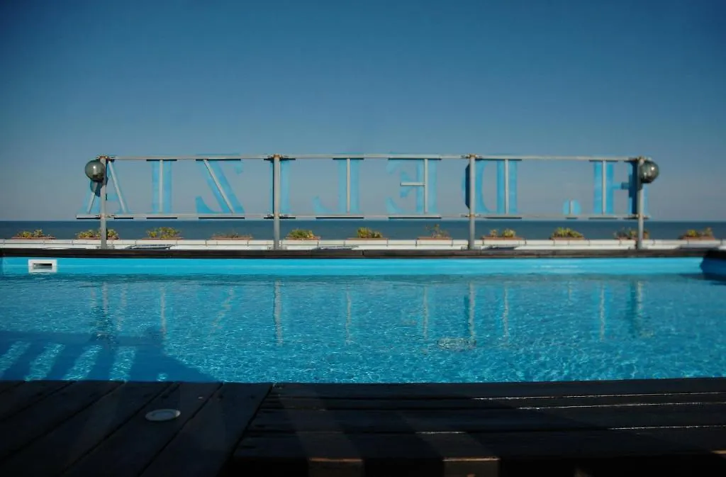 Hotel Delizia Milano Marittima 4*,